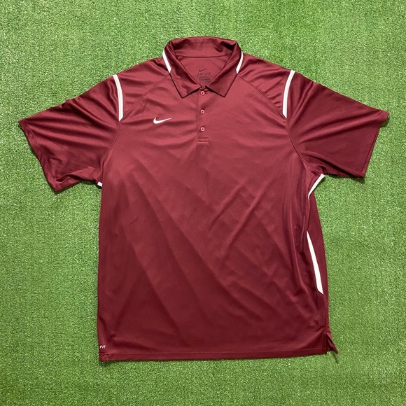 maroon golf polo